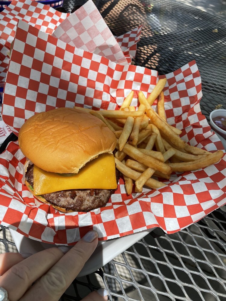 THE SNACK SHACK AT TWAIN HARTE LAKE Updated September 2024 10