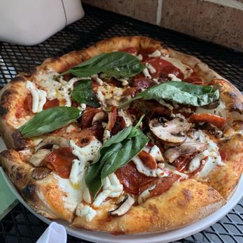 Bollo Woodfired Pizza - Italian Near Me - Houston, Texas