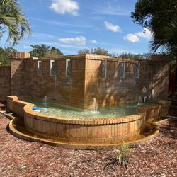 Aino Pools and Spas - Ah yes, we can service water features too.  Check out this one in Shady Hills, Florida.
