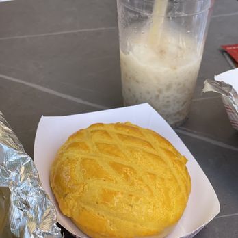 Ixlb Dim Sum Eats - Pineapple Polo Custard Bao (2) - Dim Sum Near Me - Los Angeles, California Ixlb Dim Sum Eats - Pineapple Polo Custard Bao (2) - Dim Sum Near Me - Los Angeles, California