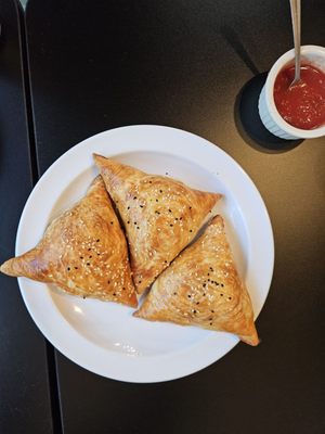 Caravan Halal Central Asian Fusion by null