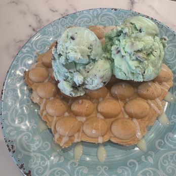 Cafe Bdan - Desserts Near Me - Centreville, Virginia