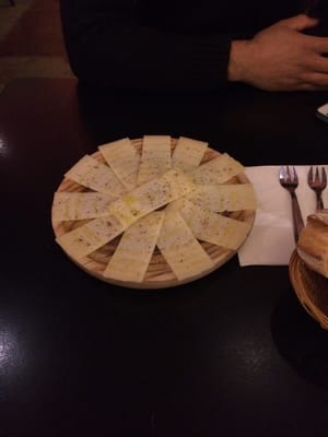 Los Dos Hermanos by null