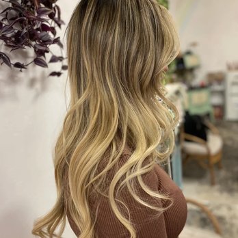 Curly Mane Meg - Hair Salons Near Me - San Diego, California Curly Mane Meg - Hair Salons Near Me - San Diego, California