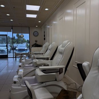 V Nail Studio - Nail salon - Nail Salons Near Me - Newark, California
