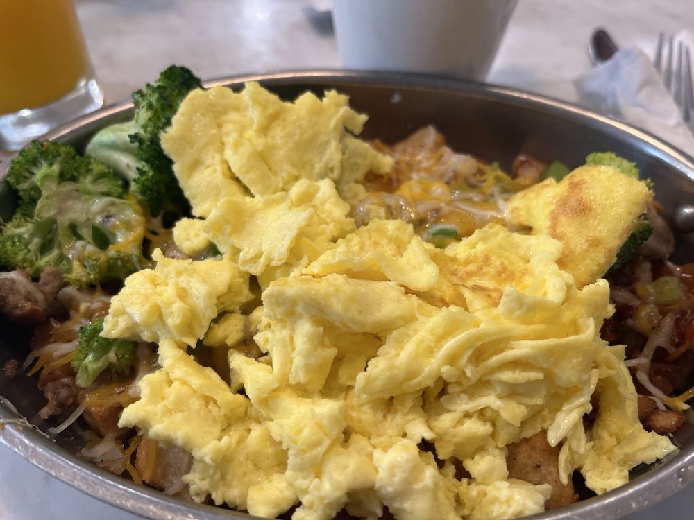 Village Inn Village Inn