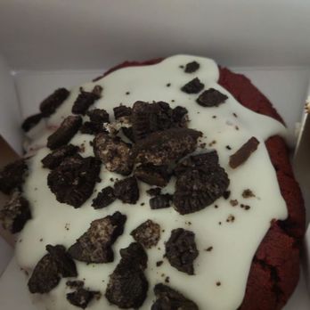 Cookiehead Bakery - Velvet oreo cheesecake cookie - Bakeries Near Me - Coral Springs, Florida Cookiehead Bakery - Velvet oreo cheesecake cookie - Bakeries Near Me - Coral Springs, Florida