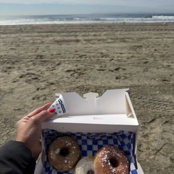 Parlor Doughnuts - Donuts - Coffee & Tea Near Me - Huntington Beach, California Parlor Doughnuts - Donuts - Coffee & Tea Near Me - Huntington Beach, California