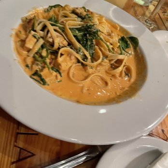 Surla's - fettuccine alfredo - Asian Fusion Near Me - Modesto, California Surla's - fettuccine alfredo - Asian Fusion Near Me - Modesto, California