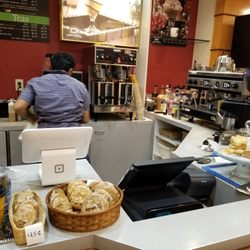 Coffee Beanery - Barista in action