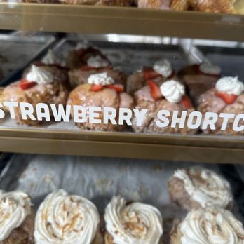 Parlor Doughnuts - Donuts Near Me - Fort Walton Beach, Florida Parlor Doughnuts - Donuts Near Me - Fort Walton Beach, Florida
