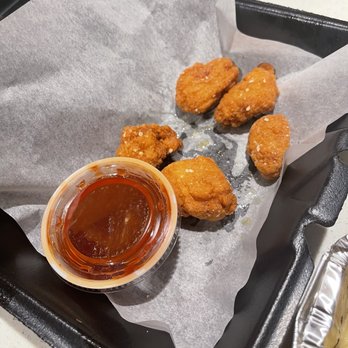 Mazzio's Italian Eatery - These are the $14 "boneless chicken wings"!! - Pizza Near Me - Yukon, Oklahoma
