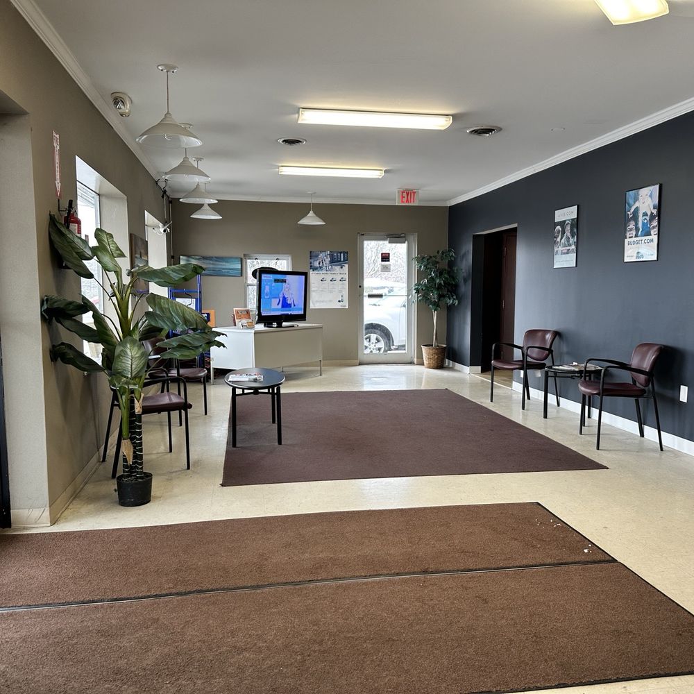Avis - Lobby - Car Rental Near Me - Orchard Park, New York Avis - Lobby - Car Rental Near Me - Orchard Park, New York