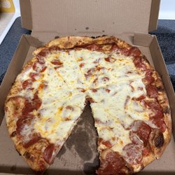 POPPIN Pizza - Poppin pepperoni