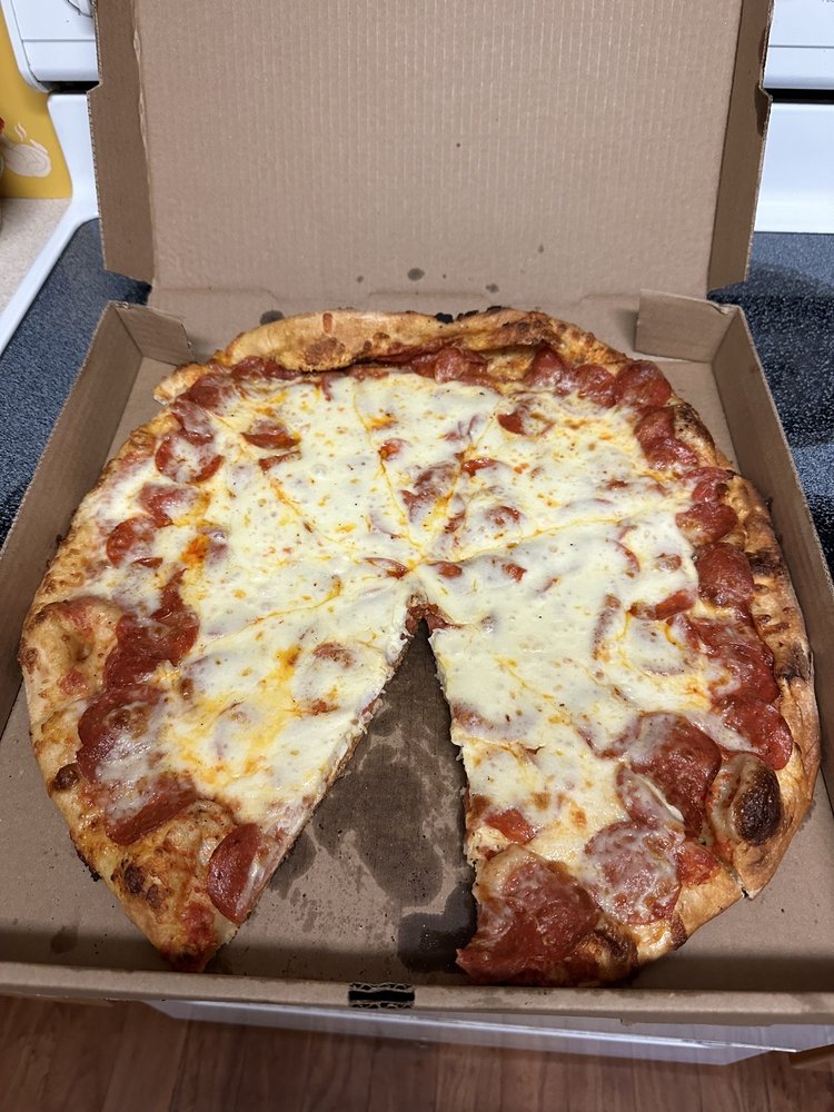 POPPIN Pizza Logo