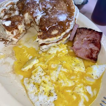 Luna Cafe - I could eat this everyday. Pancakes, eggs and ham steak.... Giddy up! - Cafes Near Me - Marana, Arizona