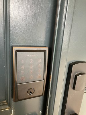 new Lock installation! - lock installation! new Lock installation! - lock installation!