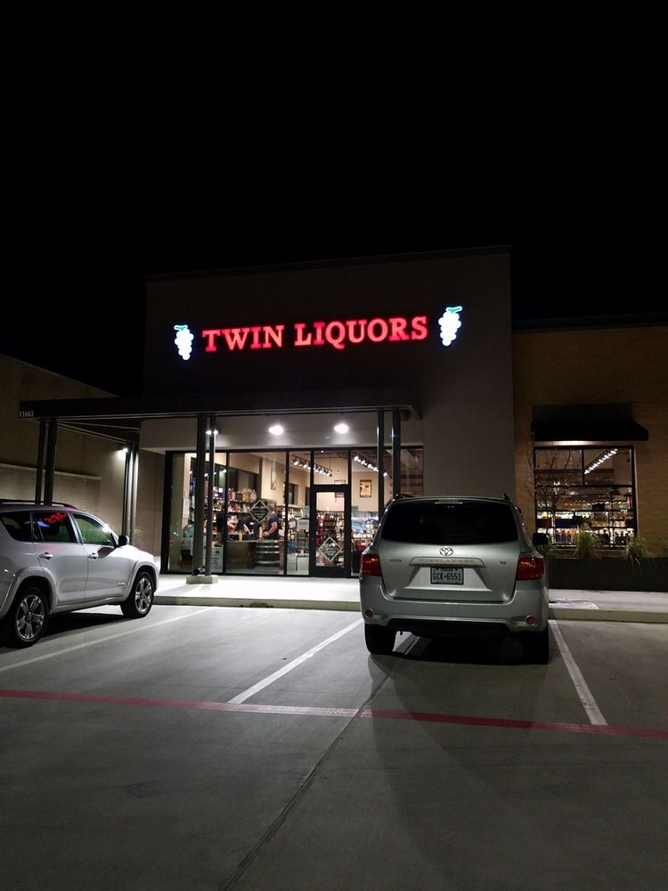Twin Liquors #69 - College Station Texas Ave Logo