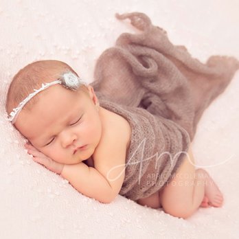 April Mccoleman Photography - Newborn Baby Photographed in Manotick-Ottawa - Session Photography Near Me April Mccoleman Photography - Newborn Baby Photographed in Manotick-Ottawa - Session Photography Near Me