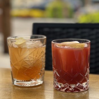 Eight Thirty Common - Blister in the sun & Blood orange boulevardiar - Gastropubs Near Me - Meridian, Idaho Eight Thirty Common - Blister in the sun & Blood orange boulevardiar - Gastropubs Near Me - Meridian, Idaho