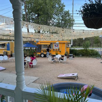 Ani’s Day & Night - Bars Near Me - Austin, Texas