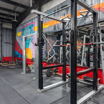 Midwest Muscle - Trainers Near Me - Muncie, Indiana