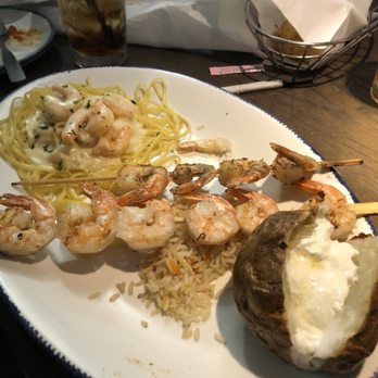 Red Lobster - Seafood Near Me - Modesto, California