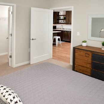 The McMillan - Bedroom - Apartments Near Me - Shoreview, Minnesota The McMillan - Bedroom - Apartments Near Me - Shoreview, Minnesota