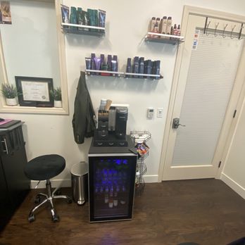 Karina's Styles - Hair Loss Centers Near Me - Glendale, California