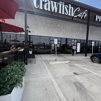 Crawfish Cafe - Seafood Near Me - Pearland, Texas