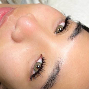 Muse Artistry - wispy, anime style volume lash extensions - Eyelash Service Near Me - Brunswick, Ohio