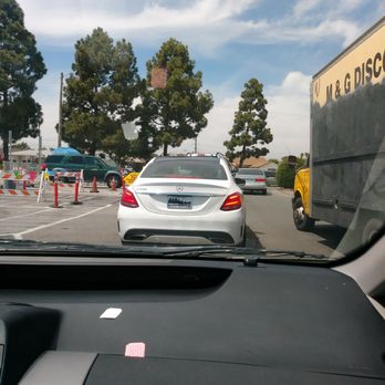 The Roadium - Parking is a joke. Been in line for ten minutes and moved twenty feet... Ghetto - Flea Markets Near Me - Torrance, California