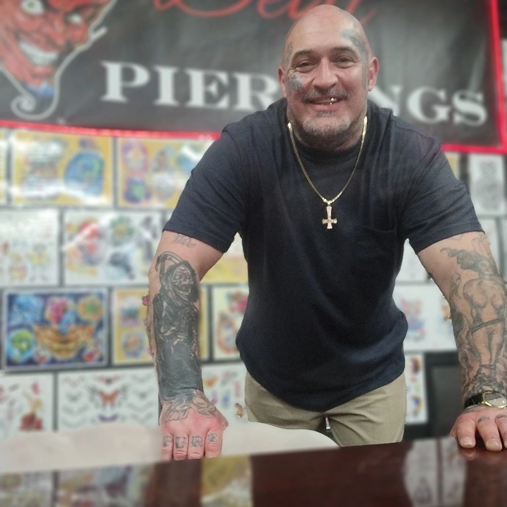 Devils Luck Tattoo and Body Piercing Logo