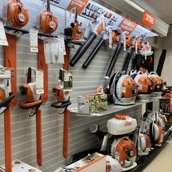 Haltom Equipment - Blowers