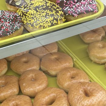 Ginghis Donuts & Deli - Donuts Near Me - Dallas, Texas