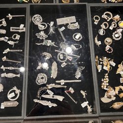 Levy's Fine Jewelry