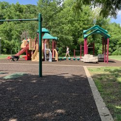Garrett Park - Playground for ages 5-12