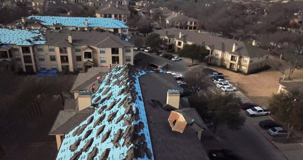 Slide of Luxe Roofing Solutions