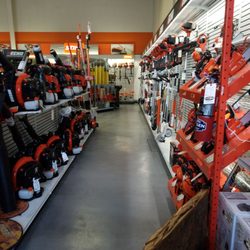 Rhino's Turf Equipment