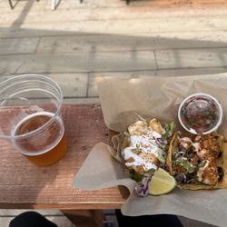 Swell Taco - Halibut and rockfish tacos, GRB blonde