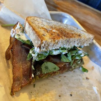 Mon Vert Cafe - Cafes Near Me - Woodstock, Vermont