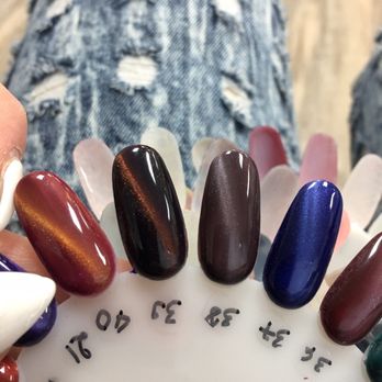 Nail Tech - 39 cat eye nail effect :) - Nail Salons Near Me - Henderson, Nevada Nail Tech - 39 cat eye nail effect :) - Nail Salons Near Me - Henderson, Nevada