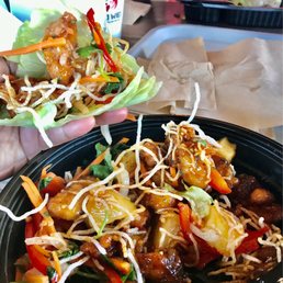 Signature Chicken Lettuce Wraps