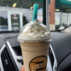 White Peanut Butter Mocha Blender