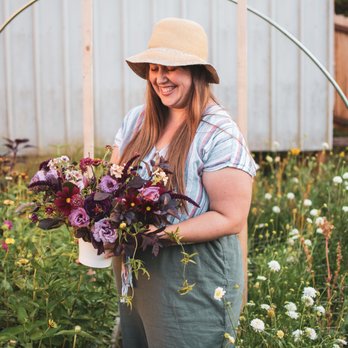 Humble Bouquet - Gardeners Near Me - Bellingham, Washington Humble Bouquet - Gardeners Near Me - Bellingham, Washington