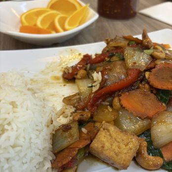 Fire Tiger Thai Food - Cashew nut tofu was on point ! - Thai Near Me - Whittier, California