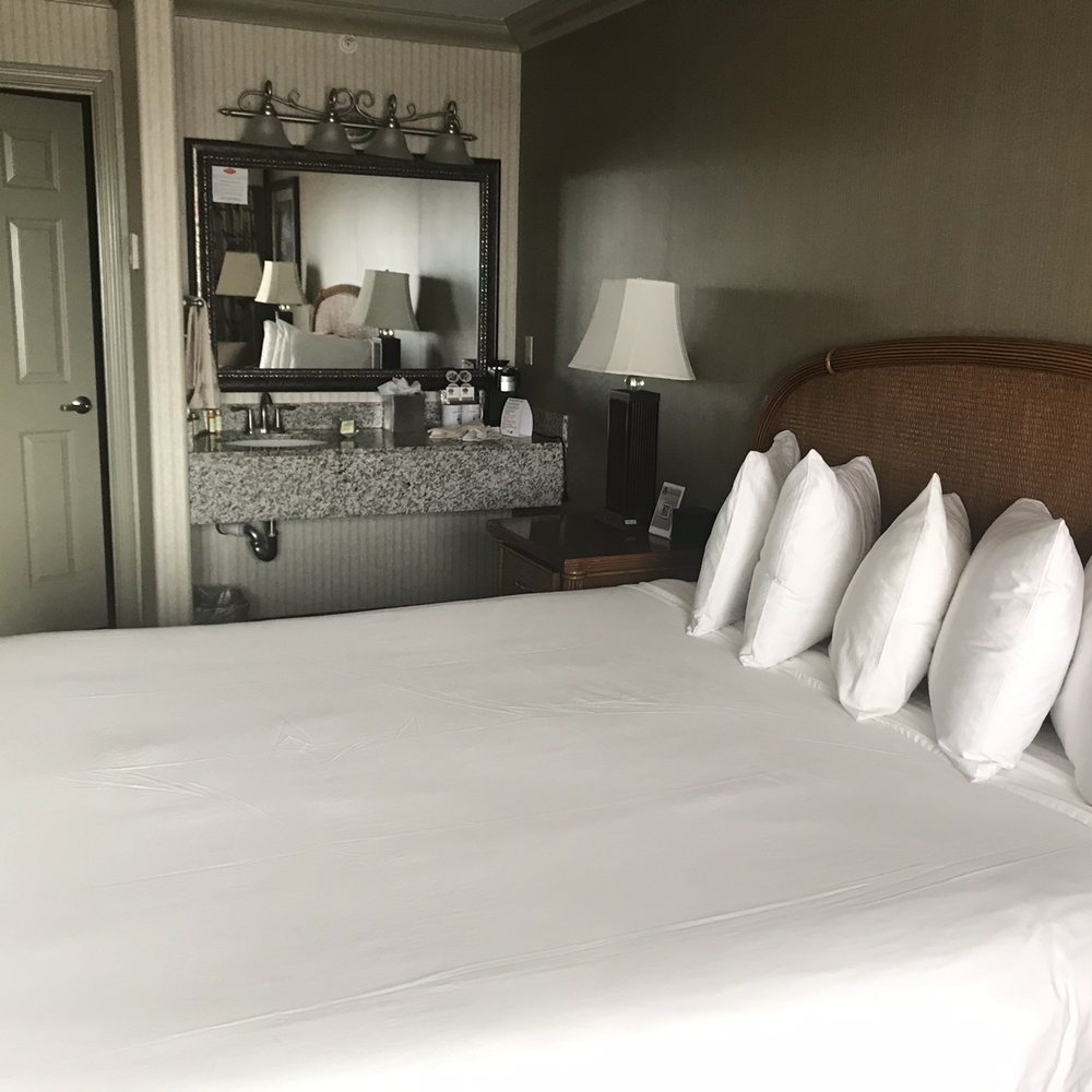 King bed King bed