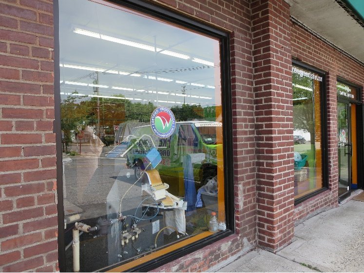 EVERGREEN CLEANERS Updated August 2024 715 Saw Mill River Rd, Ardsley, New York Laundry