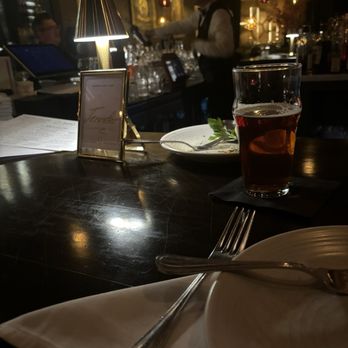 J Carver’s - Bar - Steakhouses Near Me - Austin, Texas