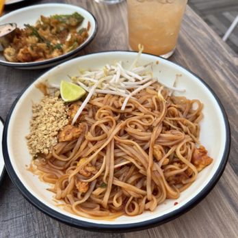 Gai Noi - Pad Thai - Desserts Near Me - Minneapolis, Minnesota Gai Noi - Pad Thai - Desserts Near Me - Minneapolis, Minnesota